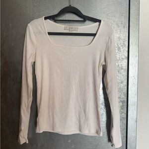 LOFT Cream Fitted Long Sleeve Blouse